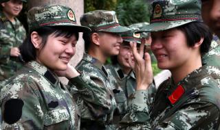 班长哭着说别再继续了 班长哭着说别再继续了